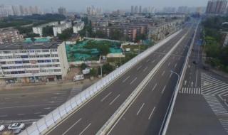 天津交通广播红绿灯